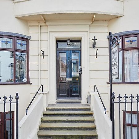 Apartment 1 - Khyber Lodge Apartments 휫비 외부 사진